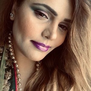 Meet your Posher, Divya